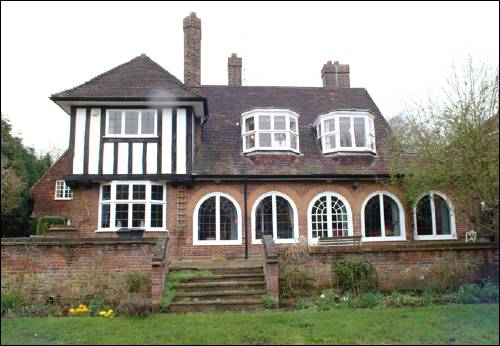 012 Wildwood Road front